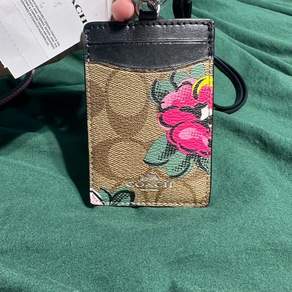 Coach ID/card lanyard - Picture 3 of 7